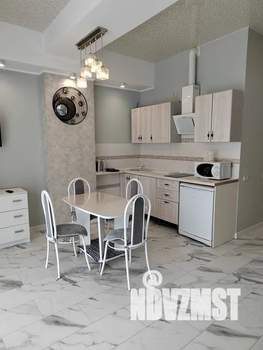 Студия квартира, посуточно, 35м2, 13/13 этаж