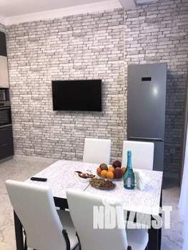 1-к квартира, посуточно, 52м2, 1/1 этаж