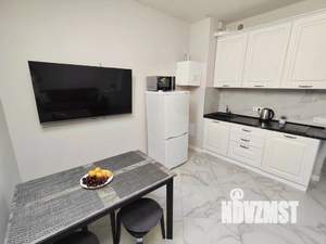 2-к квартира, посуточно, 47м2, 1/1 этаж