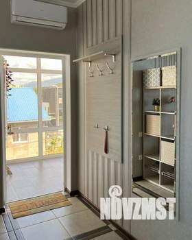 2-к квартира, посуточно, 50м2, 1/1 этаж