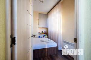 1-к квартира, посуточно, 38м2, 4/6 этаж