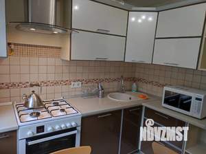 2-к квартира, посуточно, 40м2, 3/4 этаж