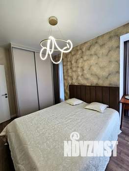 1-к квартира, посуточно, 38м2, 10/18 этаж