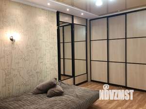 1-к квартира, посуточно, 42м2, 2/10 этаж