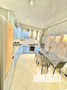 3-к квартира, посуточно, 105м2, 4/4 этаж