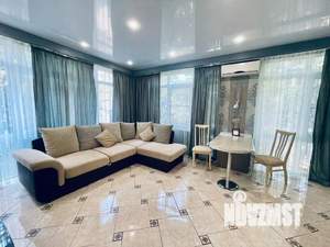 1-к квартира, посуточно, 50м2, 1/1 этаж