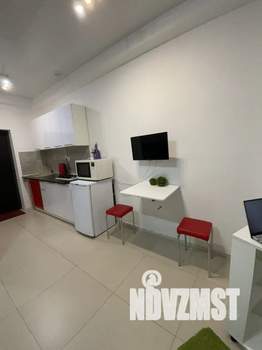 Студия квартира, посуточно, 24м2, 2/10 этаж