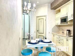 Студия квартира, посуточно, 35м2, 9/12 этаж