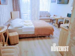 Студия квартира, посуточно, 33м2, 10/21 этаж