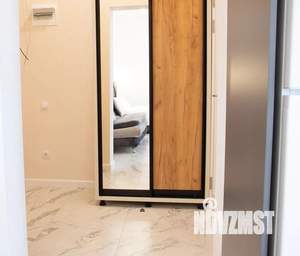 1-к квартира, посуточно, 37м2, 3/5 этаж