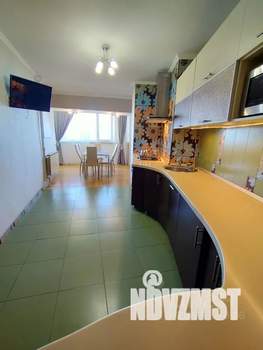 3-к квартира, посуточно, 100м2, 4/5 этаж