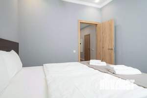 2-к квартира, посуточно, 42м2, 1/1 этаж
