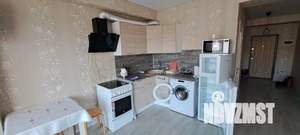 Студия квартира, посуточно, 34м2, 2/4 этаж