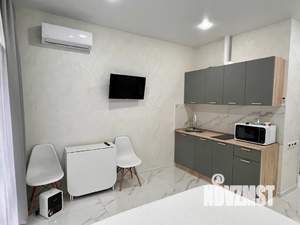 Студия квартира, посуточно, 21м2, 1/4 этаж