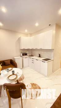 Студия квартира, посуточно, 30м2, 1/5 этаж