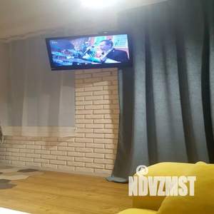 Студия квартира, посуточно, 27м2, 1/5 этаж