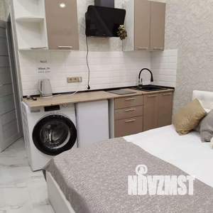 Студия квартира, посуточно, 23м2, 1/6 этаж