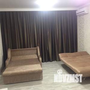 Студия квартира, посуточно, 32м2, 3/9 этаж
