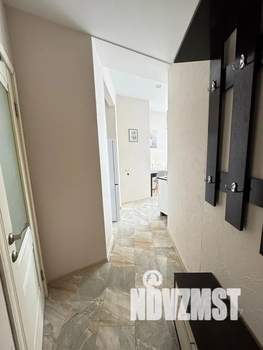 Студия квартира, посуточно, 42м2, 9/13 этаж