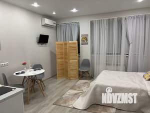 Студия квартира, посуточно, 30м2, 1/4 этаж