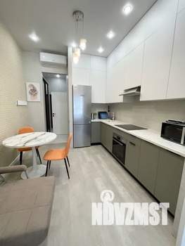 1-к квартира, посуточно, 26м2, 1/20 этаж