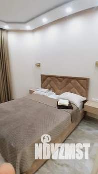 1-к квартира, посуточно, 38м2, 7/18 этаж