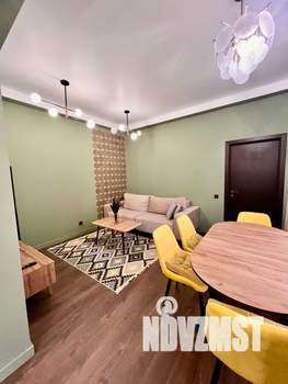 1-к квартира, посуточно, 47м2, 3/3 этаж