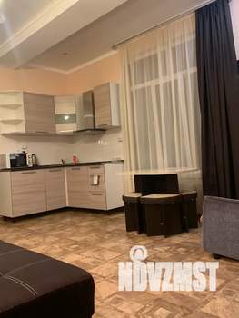 Студия квартира, посуточно, 25м2, 4/8 этаж