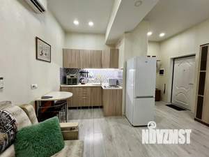 Студия квартира, посуточно, 25м2, 1/19 этаж