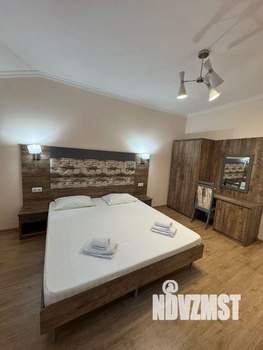 3-к квартира, посуточно, 60м2, 1/1 этаж