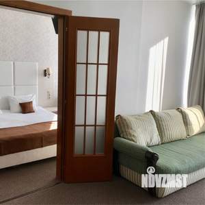 3-к квартира, посуточно, 64м2, 1/1 этаж