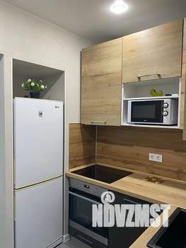 1-к квартира, посуточно, 35м2, 7/22 этаж