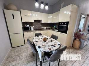 3-к квартира, посуточно, 55м2, 1/1 этаж