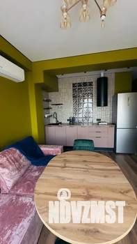 1-к квартира, посуточно, 40м2, 1/8 этаж