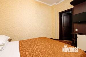 2-к квартира, посуточно, 50м2, 1/1 этаж