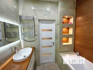 1-к квартира, посуточно, 50м2, 2/3 этаж