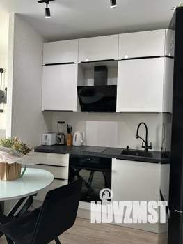 Студия квартира, посуточно, 34м2, 6/7 этаж