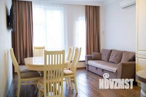 3-к квартира, посуточно, 120м2, 2/2 этаж