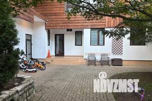 1-к квартира, посуточно, 45м2, 1/4 этаж