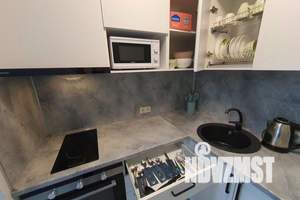 2-к квартира, посуточно, 38м2, 7/20 этаж