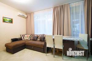 Студия квартира, на длительный срок, 36м2, 1/8 этаж