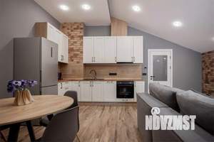 3-к квартира, посуточно, 108м2, 1/1 этаж