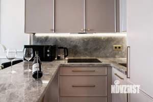 1-к квартира, посуточно, 50м2, 1/1 этаж