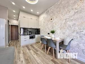 Студия квартира, посуточно, 29м2, 10/20 этаж