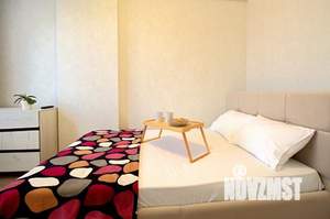 1-к квартира, посуточно, 36м2, 1/1 этаж