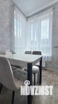 2-к квартира, посуточно, 37м2, 7/12 этаж