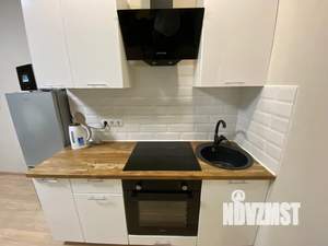 1-к квартира, посуточно, 33м2, 17/17 этаж