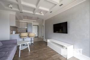 1-к квартира, посуточно, 42м2, 23/25 этаж