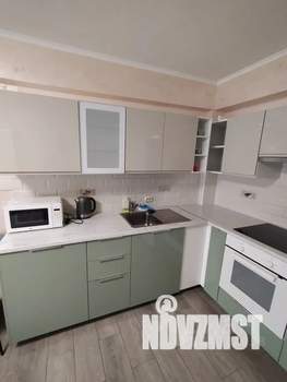 1-к квартира, посуточно, 56м2, 2/10 этаж