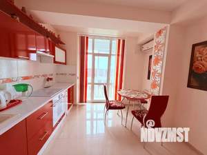1-к квартира, посуточно, 35м2, 3/10 этаж
